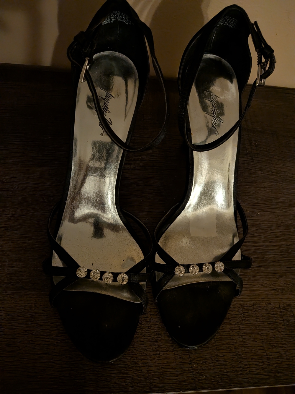 Jacqueline Ferrar Black Strappy Dress Sandals with Rhines with Rhinestone Accent